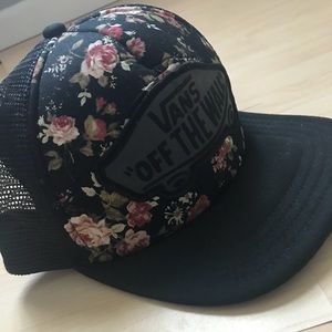 Van’s “Off the wall” hat